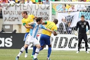 Divulgação/CBF/Rafael Ribeiro - Messi marca três e Argentina derrota Brasil em amistoso Divulgação/CBF/Rafael Ribeiro