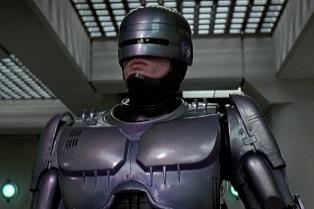 Divulgação - Brasileiro começa a filmar "RoboCop" no sábado Divulgação