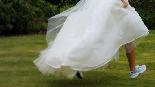 Mulheres estão fugindo do casamento; veja o motivo