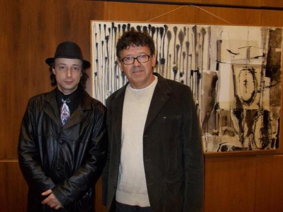 O curador Carlos Zemek e o artista pl�stico Jos� Antonio de Lima.