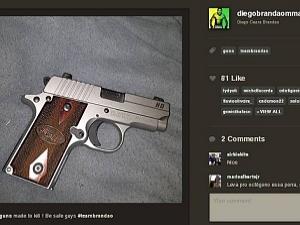 Brasileiro do UFC posta foto de arma em rede social