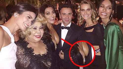 Reprodução/Instagram - Juliana Paes mostra demais em foto com a cantora Alcione e as modelos Renata Kuerten e Lea T Reprodução/Instagram - Juliana Paes mostra demais em foto com a cantora Alcione e as modelos Renata Kuerten e Lea T