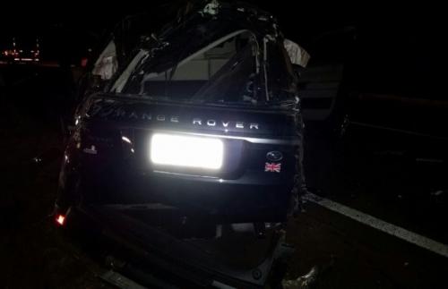 Divulgação/PRF - Bombeiros dizem que cantor e outras três pessoas estavam no carro; mulher morreu Divulgação/PRF - Bombeiros dizem que cantor e outras três pessoas estavam no carro; mulher morreu