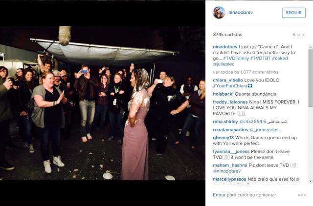 Reprodução/Instagram - Nina Dobrev se despediu do elenco de 'The Vampire Diaries' Reprodução/Instagram - Nina Dobrev se despediu do elenco de 'The Vampire Diaries'
