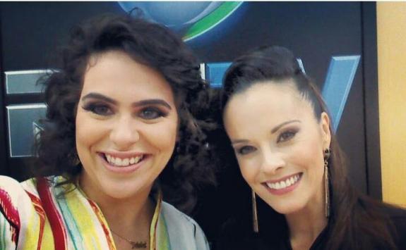 Selfie pós programa com a querida apresentadora, Vanessa Campos