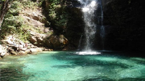 Divulgação/quilombokalunga.org.br - Cachoeira Santa Bárbara