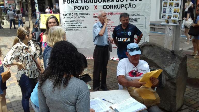 Movimento Abaixo IPTU Londrina