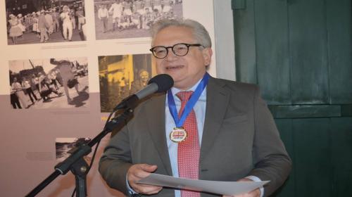 Fotógrafo: Decio Romano - Desembargador José Maurício Pinto de Almeida - Novo acadêmico da AVIPAF Fotógrafo: Decio Romano - Desembargador José Maurício Pinto de Almeida - Novo acadêmico da AVIPAF
