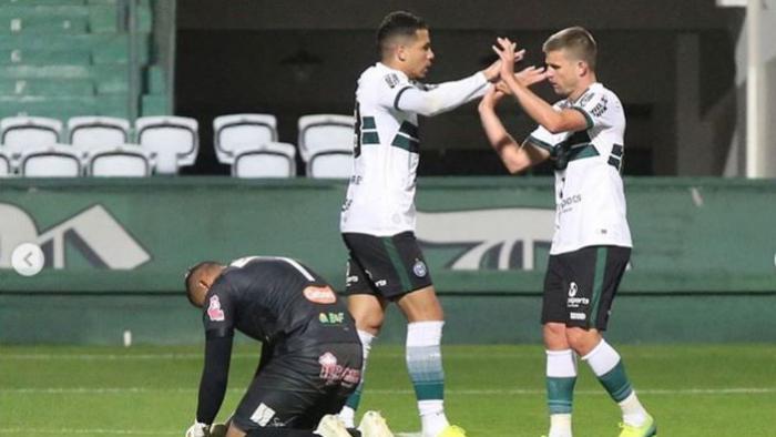 Instagram / Coritiba Instagram / Coritiba