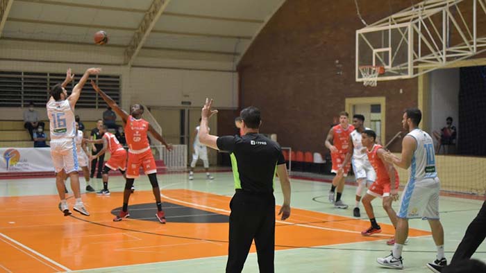 Rodolfo Gaion/ LEC Unicesumar Basquete Rodolfo Gaion/ LEC Unicesumar Basquete
