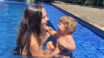 Tat� Werneck diz que � contra exposi��o da filha, mas cedeu