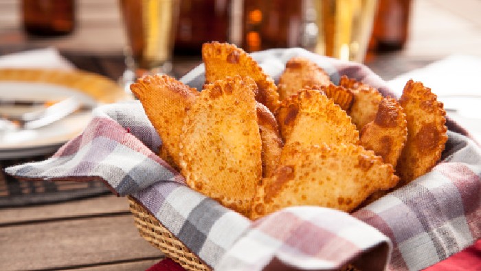 Pasteizinhos Romeu e Julieta com massa folhada super f�cil