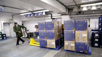 Mais 329.380 doses de vacinas contra a Covid-19 chegaram ao Paran�